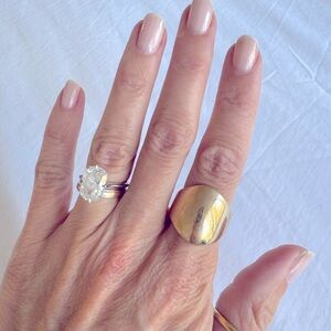 Vintage yellow gold bold ring - size 7